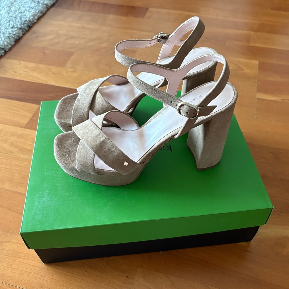 Kate Spade New York Delia Suede Brown Tan Platform Sandals 7.5 Roasted Almond